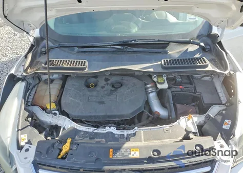 2014 Ford Escape Titanium z USA, uszkodzony, nr VIN 1FMCU9J99EUA28197